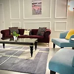 Independent Spacious 3 Bedroom Villa