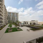 Brand New 1Br Apt With A Pool, Gym & Games Area
