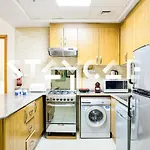 Staycae Holiday Homes - Suburbia
