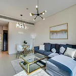 Beautiful Apartment In Address Beach Residence