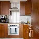 Nasma Luxury Stays - 29 Boulevard Tower 1