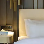Five Palm - Residential 2 Bedroom Suite By VIP Castles