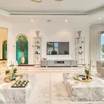 Frond E Villa, Palm Jumeirah - Mint Stay