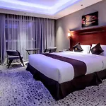 Raha Grand Hotel