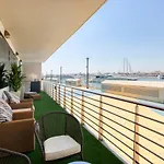 2 Bedroom App With Private Beach And Infinity Pool