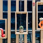 Sleep \'N Fly Sleep Lounge, B-Gates Terminal 3 - Transit Only