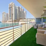 2 Bedroom App With Private Beach And Infinity Pool