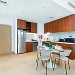 Ultimate Stay With Big Terrace, Amazing Sunset, Perfect For 4 People