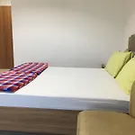 Octavius Holiday Homes, Spacious 2 Bedroom Apartment, Dubai Skyline & Burj Khalifa View