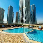 Higuests - Lake-View Studio In Vibrant Area In Jlt