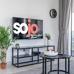 2Bedroom Upsacale Near Metro Stn & Zabeel Park