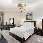 Dream Inn - Shoreline Palm Jumeirah