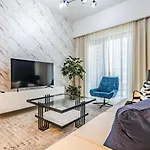 Superior 1Br In Burj Royale - Downtown Dubai