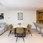 Hot Offer! Spacious 1Br Palm Jumeirah With Riva Beach Access