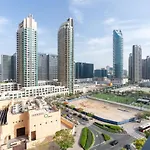 Ultimate Stay / 5 Min Walk From Dubai Mall / Brand New / Downtown