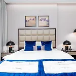 Stunning Studio Near Burj Khalifa