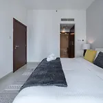 Burj Khalifa And Sea View 1 Bedroom Apartment By Venduras Holiday Homes