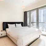 Spacious Place Near Dubai Mall, Fountains & Burj Khalifa