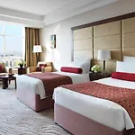 Park Regis Kris Kin Hotel