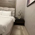 Exclusive 2 Bedroom Luxury Apartment In Sobha Creek Vistas