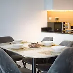 Dubai South 2 Bedroom In The Pulse Residence Park B3