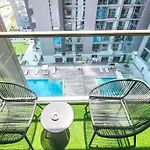 Stay By Latinem Luxury 1Br Holiday Home Cvr A703 Near Burj Khalifa