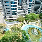 Luxury Escapes - Premium 3Br - Partial Sea View The Palm - Near Nakheel Mall & Mono Rail - Oceana
