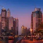 Al Raea Hostels Near Adcb Metro Station