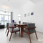 Dream Inn Apartments - Royal Bay