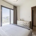 Exclusive Spacious Villa I Garden I Maid Room