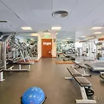 Everluxe Stylish Studio In Downtown Dubai