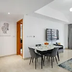 Delightful 2Br In Damac Waves - 10 Min Walk2Beach