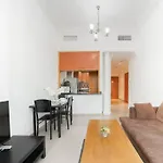 Stonetree - Fully Furnished 1Br Near Metro Station