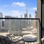 Glamorous 2 Bedroom Apartment I Panoramic Views - Business Bay I Free Wi-Fi, Parking, Gym And Pool I By Meerak