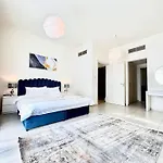 Golf Facing 5Bedroom Villa In Novelia Village