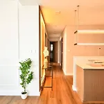 Burj Roayle-Magical Burj & Fountain Sky Views 3+ 1 Bedroom Apt