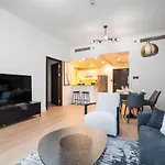 Nasma Luxury Stays - The Torch Tower 1