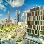 Central Park Towers, City View - Difc - Mint Stay