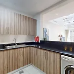 Dunya Tower - Incredible One Bedroom