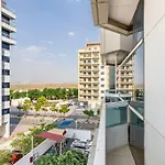 Amazing 1Br Apt At Silicon Oasis Dubai For Family