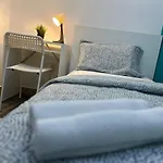 Epic Partition Room In Barsha Near Metro