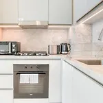 Gratifying 1Br At Beach Isle Tower 1 Dubai Marina By Deluxe Holiday Homes