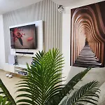 Travel Hub Premium