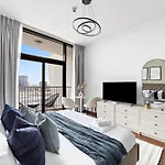 Modern Luxurious Studio|Dubai Silicon Oasis