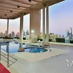 White Sage - Lakefront Apartment Amidst Parks With Lake Access