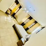Luxurious & Fully Spacious 2 Bedroom Apt\'