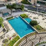 Panoramic 1Br Stunning Marina Views Near Jbr Beach By Maxx Value Homes