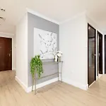 Magnificent Cozy 2 Bedroom In Downtown Dubai