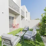 Stylish & Comfy 3 Bed Townhouse In Tilal Al Ghaf