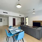 Luxury Jbr Apartments , Beach , Pool , Parking
